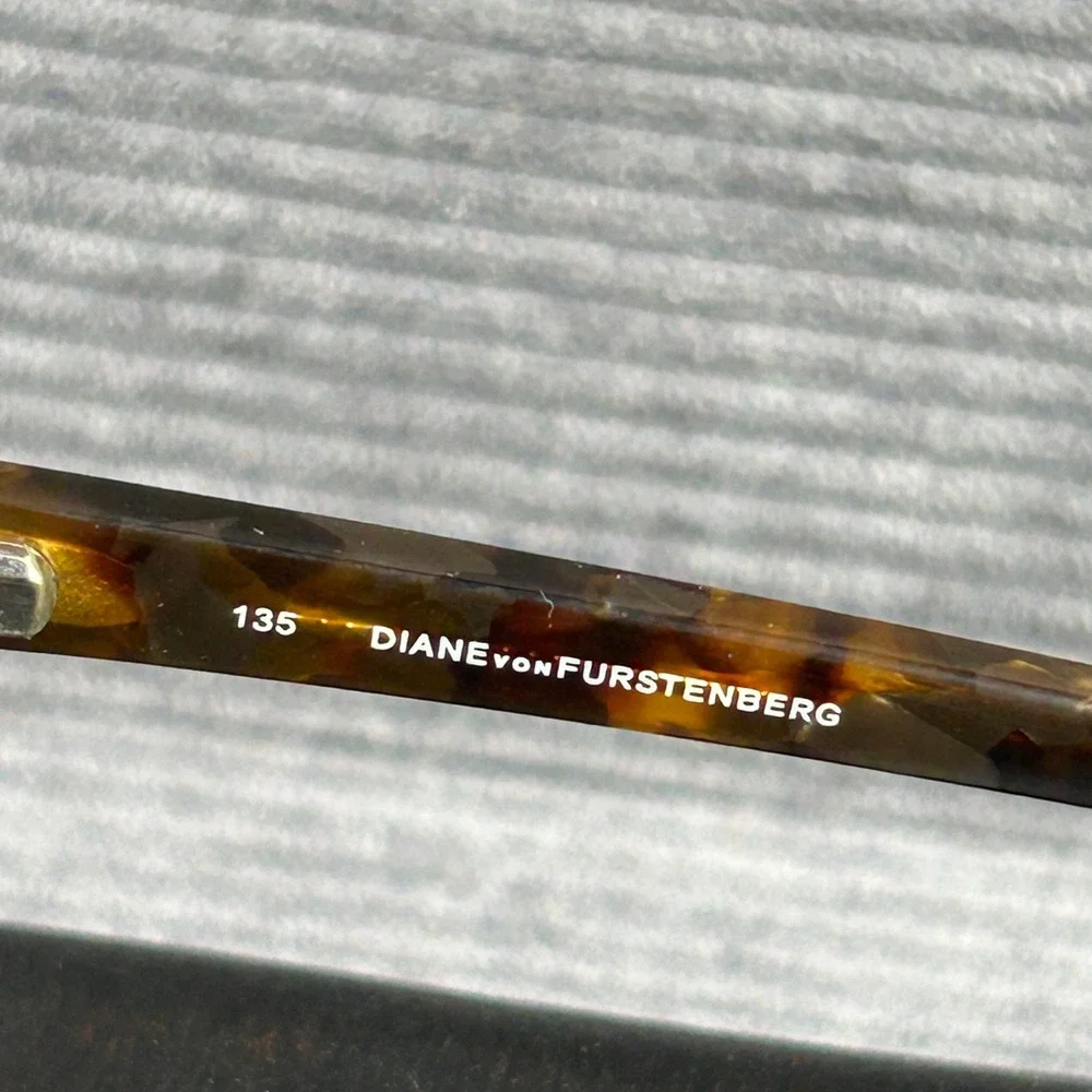 Diane von Furstenberg DVF8051 Brown Tortoise Y2k Eyeglass Frames 49-16-135